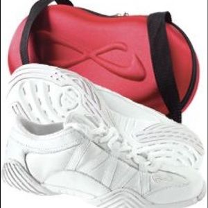 Nfinity evolution cheer shoes